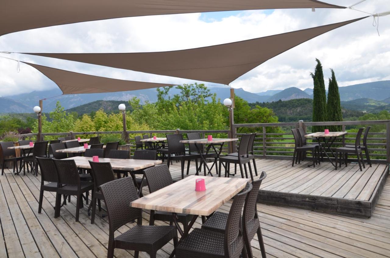 Camping Le Couriou Recoubeau-Jansac Exteriör bild