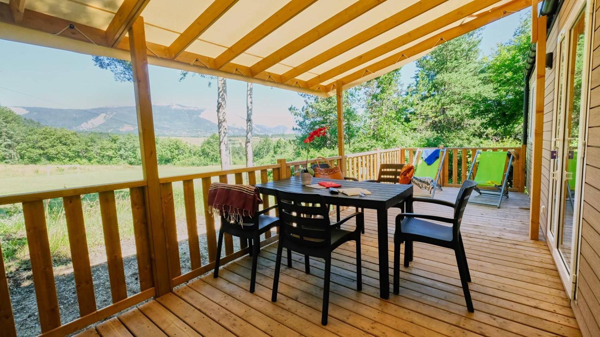 Camping Le Couriou Recoubeau-Jansac Exteriör bild