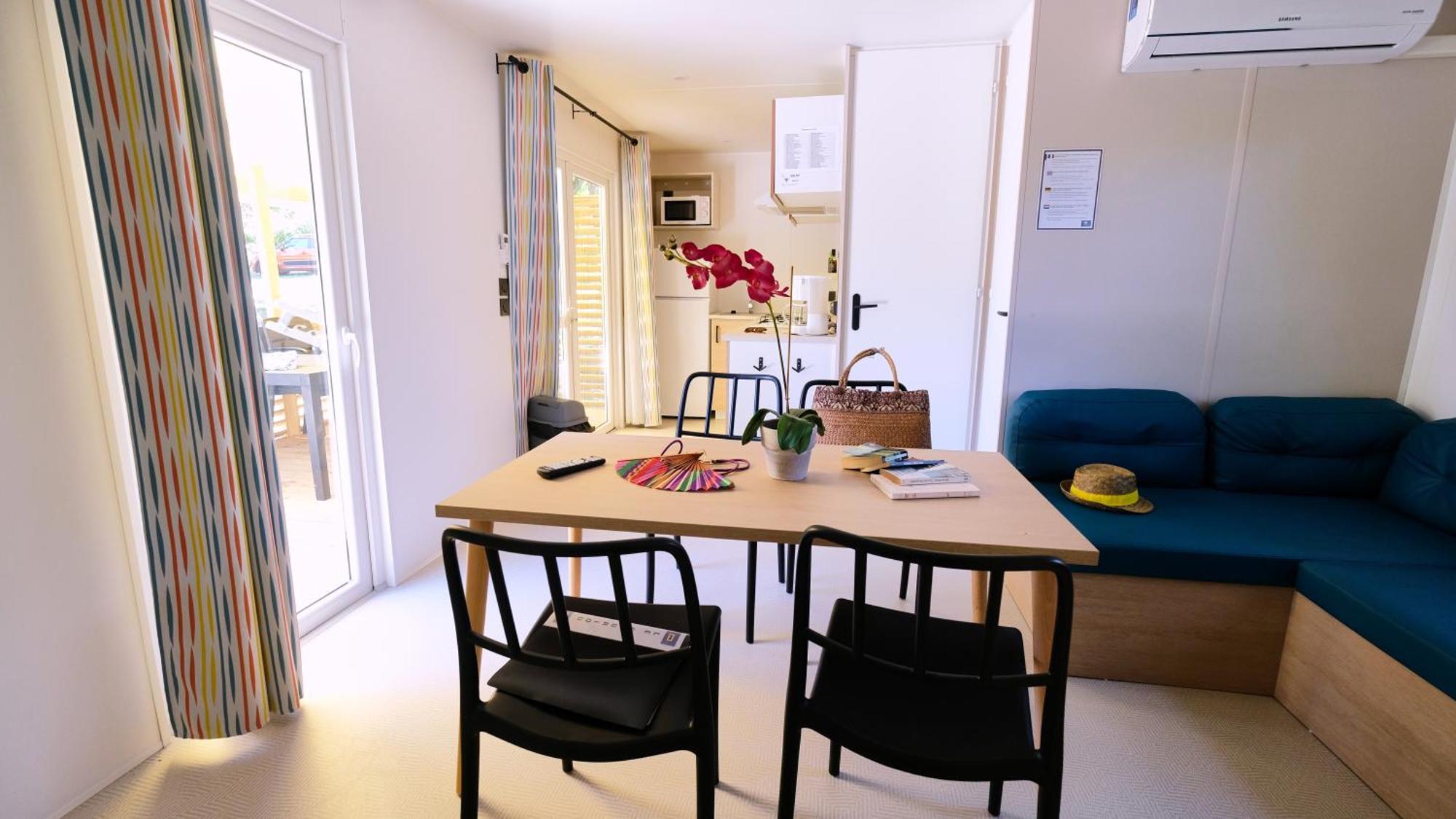Camping Le Couriou Recoubeau-Jansac Exteriör bild