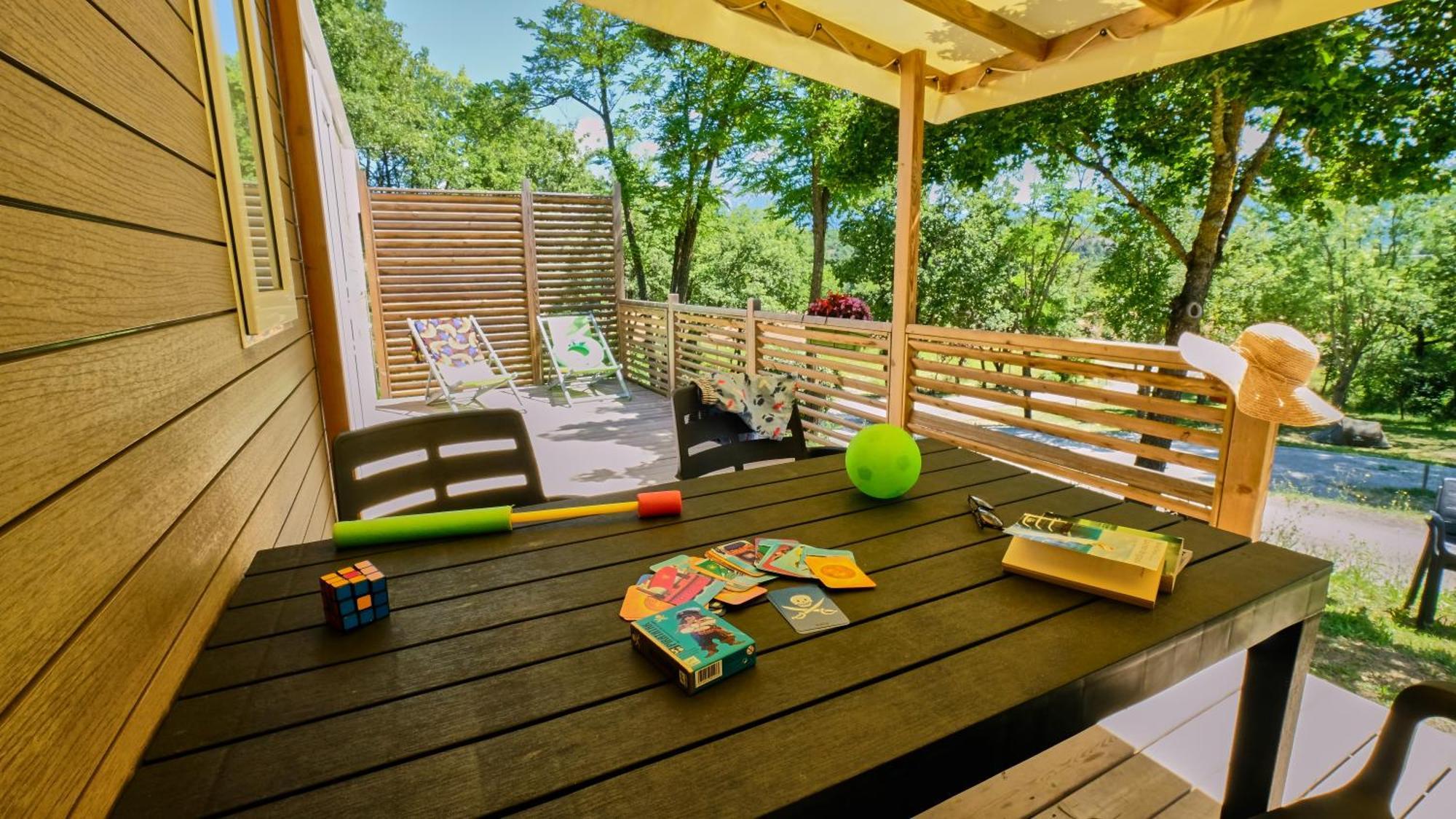 Camping Le Couriou Recoubeau-Jansac Exteriör bild