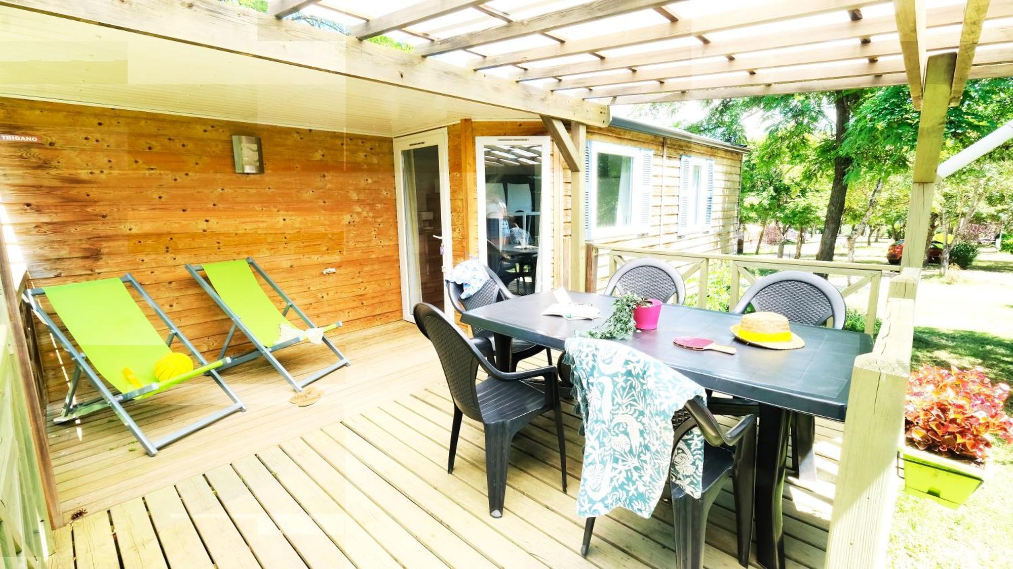 Camping Le Couriou Recoubeau-Jansac Exteriör bild