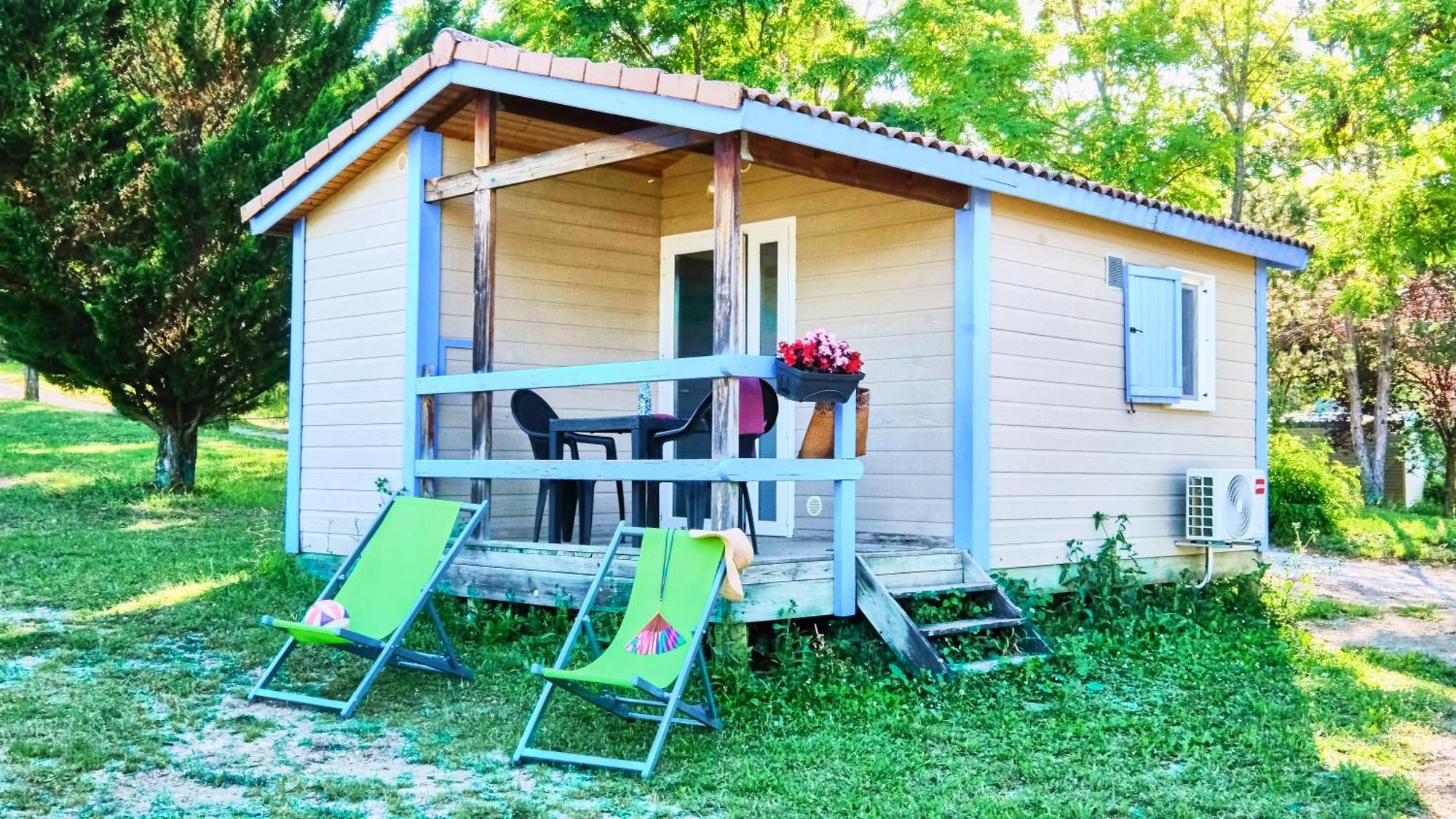 Camping Le Couriou Recoubeau-Jansac Exteriör bild